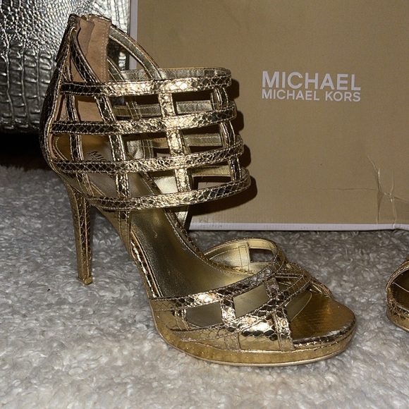 Michael Kors Trinity platform metallic leather heels Gold - Picture 3 of 8